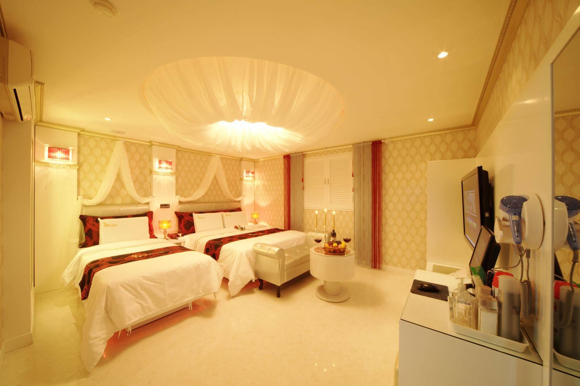 Ivy Hotel Ansan Dış mekan fotoğraf